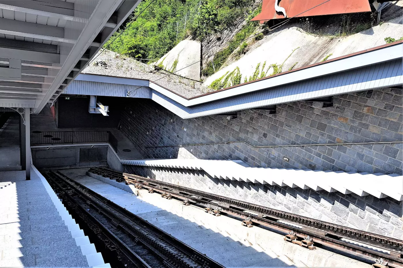 Talstationen der Zahnradbahn auf den Pilatus in Alpnachstad