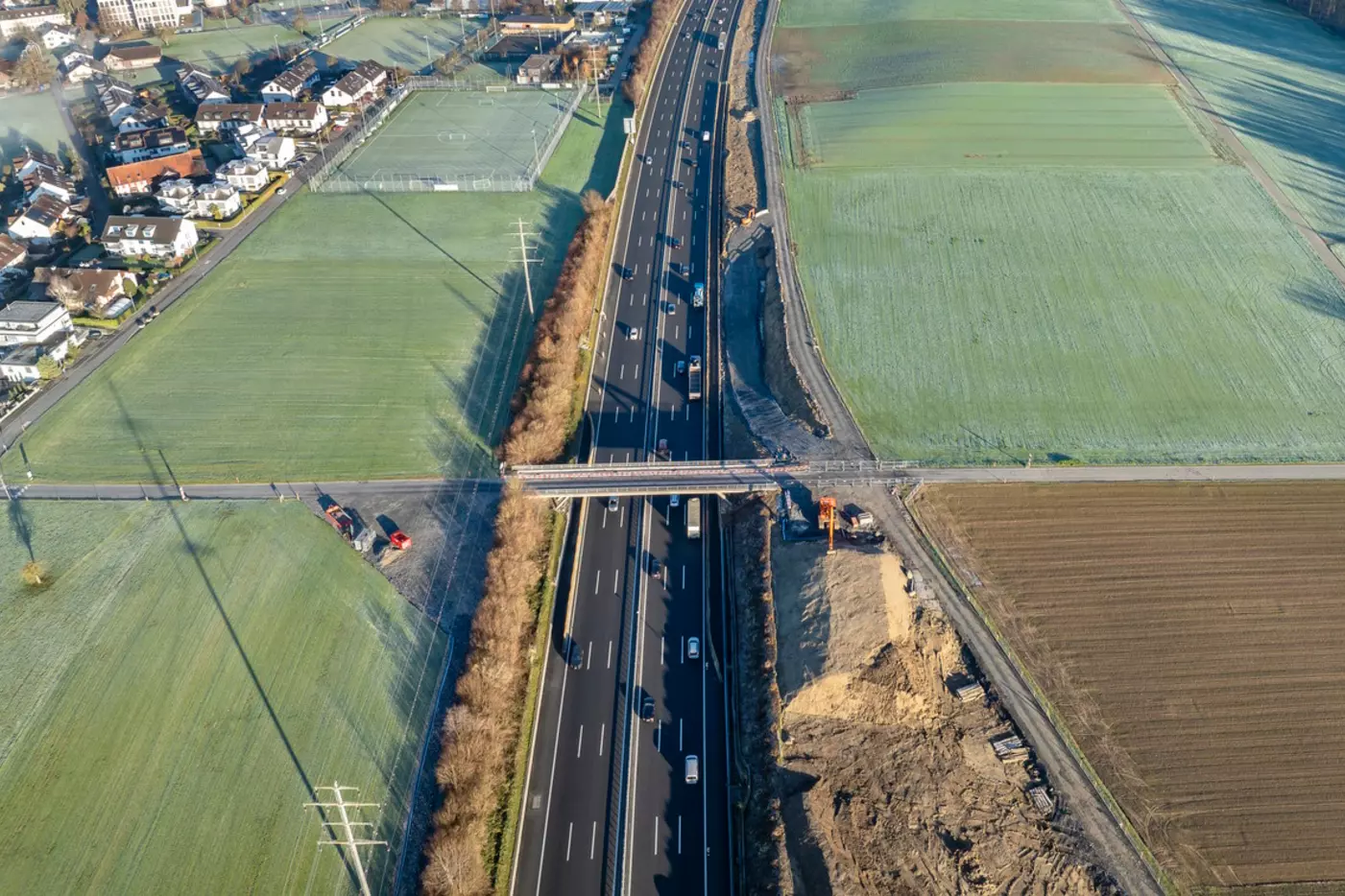 Bestehende Autobahnüberführung (Foto: Andreas Busslinger)