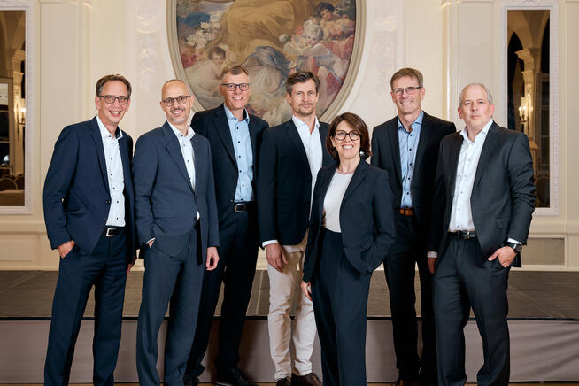 Verwaltungsrat der Emch+Berger Holding AG (v. l. n. r.): Nicolas Schaub, Matthias Haldimann, Stephan Wüthrich, Pirmin Muff, Aline Isoz (Präsidentin), Alan Müller Kearns, Didier Robyr